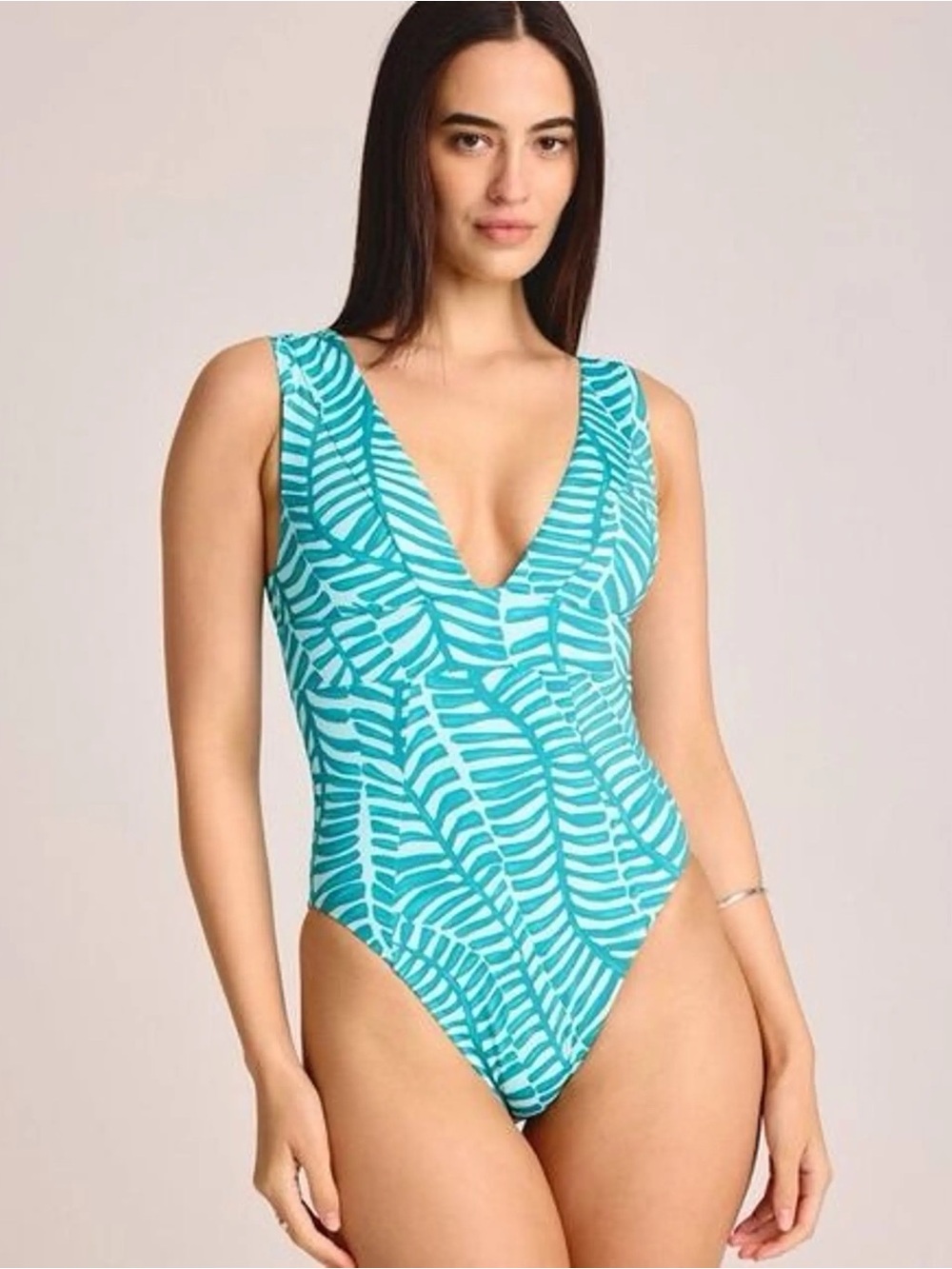 Vitamin A Tropical Palm Print Plunge One Piece Swimsuit Size M